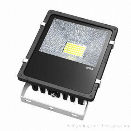 Competitive Price Cree 50W LED Floodlight for Indoor and Outdoor Lighting